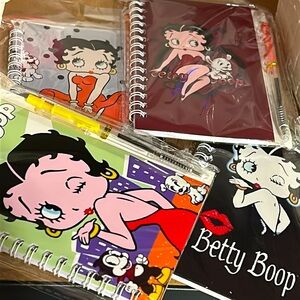 $4 HOARDERS LIVE SHOW LISTING - Assorted Betty Boop Notebook & Pen Sets